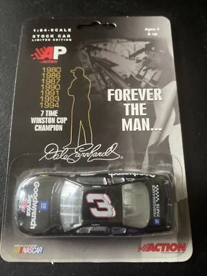 Action AP NASCAR Dale Earnhardt Forever The Man Edición Limitada Stock Car NUEVO Foto 1 de 3
