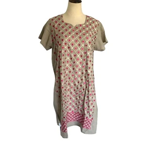 Women’s Kaftan Top Size M Taupe Beige Heart Print Embroidered Long Tunic Resort - Picture 1 of 12