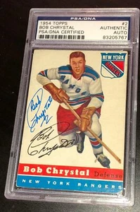 BOB CHRYSTAL SIGNED TOPPS 1954 HOCKEY ROOKIE CARD PSA/DNA Auto RC RANGERS - Picture 1 of 2