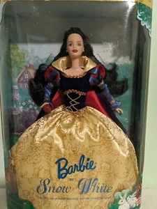 Barbie come Biancaneve 1998 bambola Mattel 21130  - Foto 1 di 16