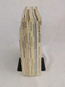 Lot of 13 WORLD OF FANTASY & REALISM IN ART David Larkin Peacock Press / Bantam - Picture 1 of 18