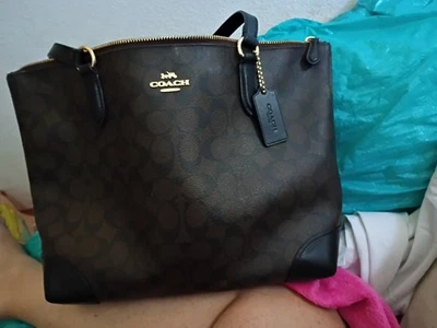 BOLSO MUJER COACH MARRÓN. NUEVO. Foto 1 de 4