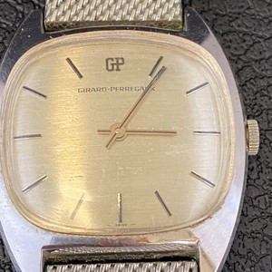 Girard-Perregaux Hand-Wind Square Gold Dial Watch Used - Picture 1 of 8
