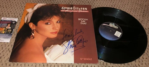 GLORIA ESTEFAN SIGNED ALBUM LP AUTOGRAPH COA LP VINYL JSA Cover