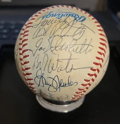 New York Yankees Team Signed Ball Jackson Winfield Gossage Nettles AUTO BEAUTY - Image 1 of 4