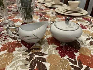 Mikasa September Song-Creamer & sugar- Silver Color Handle- Wheat - Picture 1 of 4