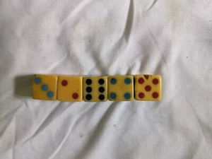 Set Of 5 5/8" VINTAGE BUTTERSCOTCH MULTI COLOR DICE BAKELITE - Picture 1 of 5