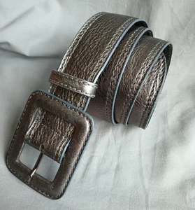 Vintage Moschino billig und schick Damen 1-5/8" breit silbergrau Gürtel Größe 44 italienisch - Bild 1 von 15