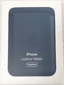 Genuine Apple MHLQ3ZM/A Leather Wallet with MagSafe for iPhone 12 13 Baltic Blue