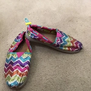EUC BOBS Skechers Kids Girls Flat Sneakers Loafers Shoes 1 - Picture 1 of 5