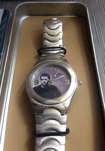 Reloj para hombre James Dean esfera negra redonda en correa plateada nuevo en caja ¡raro! - Imagen 1 de 1