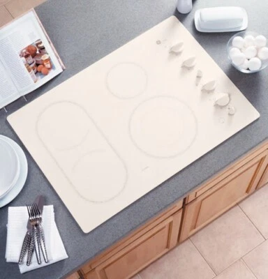 GE Profile Estufa Lisa 30" Eléctrica Blanca Modelo JP930KOC1CC Drop In *Local Foto 1 de 4