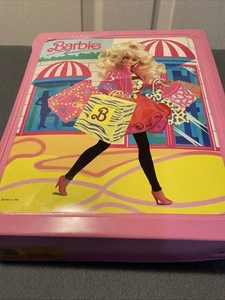 Vintage 89' Mattel Barbie Puppenkoffer + 66 Barbie + viele einzigartige Extras neuwertig Koffer - Bild 1 von 21