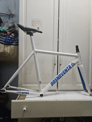 DOSNOVENTA HOUSTON - Bild 1 von 4