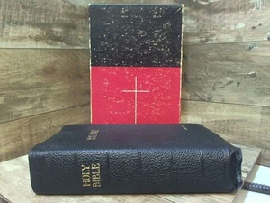 Holy Bible Authorized Kjv- Large Type Edition-black Leather-thumb Indexed  by sp - Bild 1 von 3