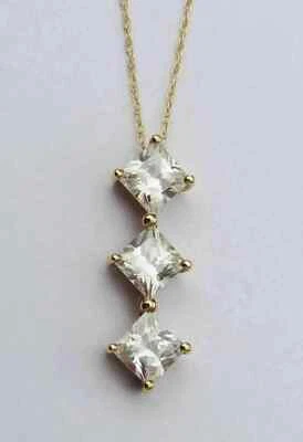 Women Beauty Pendant 14K Yellow Gold Plated 2Ct Princess Cut Lab-Created Diamond - Изображение 1 из 3