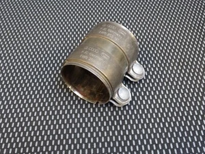 Original Audi VW Doppelschelle 70mm Rohrverbinder Auspuffschelle 8W0253141 - Bild 1 von 3
