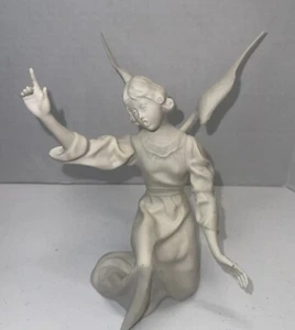 Boehm Porcelain Christian Era Large Nativity Angel Kneeling Spirit Of Bethlehem - Picture 1 of 8