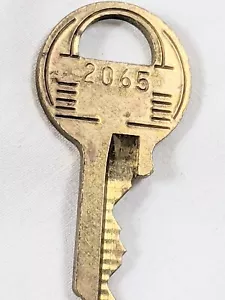 Master Lock Key Bronze 1.5" Desk Drawer Cabinet Numbered 2065 Vintage Oval - Picture 1 of 6