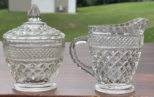 VINTAGE DIAMOND POINT CREAM SUGAR - Picture 1 of 6