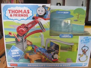 Juego de tren de juguete motorizado Thomas & Friends puente elevador Thomas & Skiff Track solamente - Imagen 1 de 1