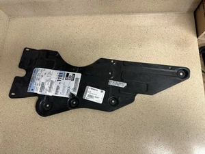 🔥NEW OEM 24-25 CHEVROLET TRAX FRONT UNDERBODY SPLASH SHIELD GUARD OEM 60006316 - Picture 1 of 3