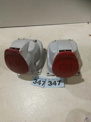 2 x Legrand surface mounted socket ip44 p17 - Image 1 of 4