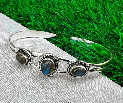 Natural Labradorite Bangle 925 Sterling Silver Oval Gemstone Beautiful MO311 - Image 1 of 4