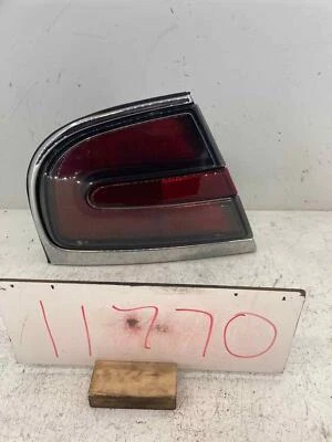 Fits 1998-2004 Buick Park Avenue, Left Taillight Assembly, OEM:16525981 - Imagem 1 de 4