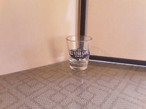 VINTAGE SEATTLE MARINERS BASEBALL 2001 ALL STAR GAME SHOT GLASS  NEW UNUSED 10-2 Cover