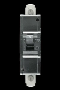 DORMAN SMITH 5 AMP M3 MCB CIRCUIT BREAKER 440V LOADMASTER - Picture 1 of 6