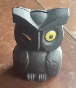 Vintage Cast Iron Bank. Winking Owl By Canada Forge. 5" tall x 4" WIde. - Picture 1 of 7
