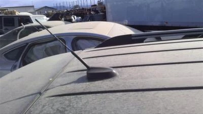 Antena usada compatible con: Ford Explorer 2015 grado A Foto 1 de 4