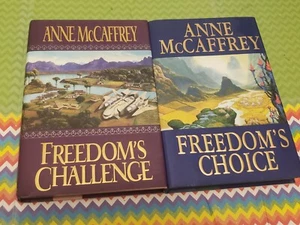ANNE McCAFFREY - LOT OF 2 HARDCOVER BOOKS - FREEDOM'S - CHALLENGE & CHOICE - Foto 1 di 2
