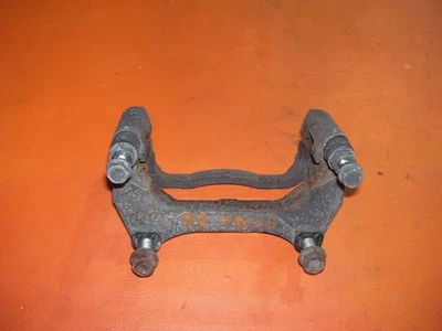 06 Mazda RX8 RX-8 Front Disc Brake CALIPER MOUNT w/bolts OEM Right Passenger Foto 1 de 4