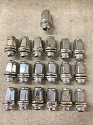 2004 Toyota Tacoma Lug Nuts Set of 19 for Alloy Wheels 21mm Foto 1 de 4