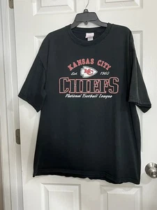 Vintage Kansas City Chiefs NFL T-Shirt Black Men’s XL Football Graphic Tee 90s - Picture 1 of 7