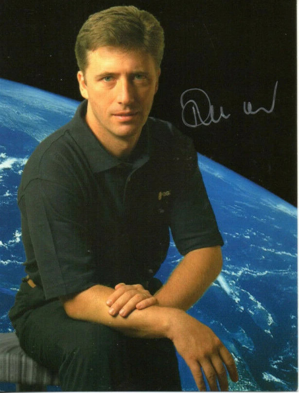 Autogramm - Roberto Vittori (Weltraumfahrt) - ESA Astronaut - Bild 1 von 1