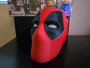 Deadpool Cosplay Wearable Helmet - Textured Version - Picture 1 of 5