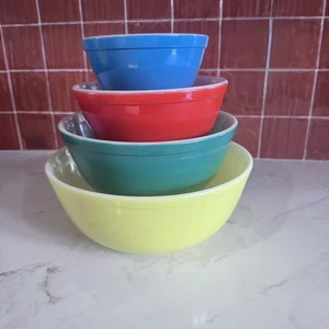 Vintage Pyrex Primary Colors Nesting Mixing Bowls Set of 4 - 401, 402, 403, 404 - Picture 1 of 19