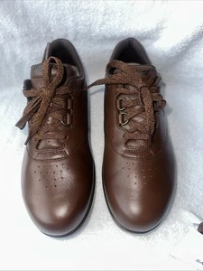 SAS braune Leder Schnürschuhe Sneaker Walking Komfort Schuhe FREIZEIT Größe 8,5 Weite - Bild 1 von 11