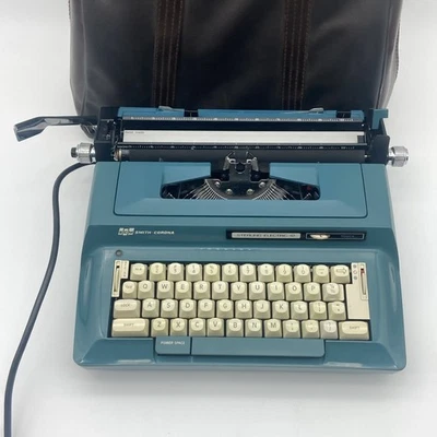 Máquina de escribir eléctrica Smith Corona STERLING automática 12 táctiles años 60 vintage Foto 1 de 4