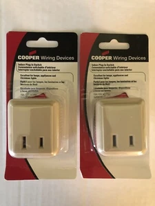 Dos Cooper Cableado BP4404V Interruptor Enchufe Interior Marfil NUEVO Envío/Manejo Gratuito - Imagen 1 de 4