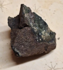 Mineral de cobre - con cobre - cobre en basalto para exhibición de joyas de cableado lapidario - Imagen 1 de 6