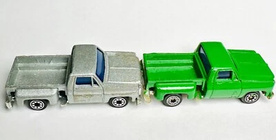 Lote de 2 camiones Ford F-150 Hong Kong Super Wheels Yatming años 80 plateados y verdes Foto 1 de 4
