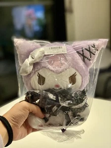 Nuevo Japón Auténtico Sanrio Kuromi Peluche Encaje Pajarita Pastel Esponjosa 20 cm - Imagen 1 de 2