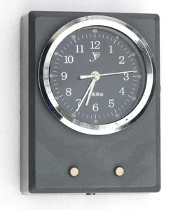 YANTAI DAXIN TYPE CZ-05 HIGH EFFICIENCY QUARTZ MARINE NAVIGATION CHRONOMETER - Picture 1 of 5