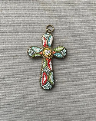 Pendentif, croix en micro mosaïque, bijou ancien - Photo 1/2