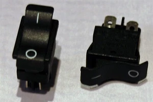 LIQUIDACIÓN: 2 x Interruptor I-O Pronic Bipolar Autocaravana Camper 4x4 Naútica - Imagen 1 de 1