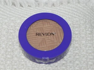 Revlon 304 Prismatic Light Highlighter/Illuminator .36 oz - Picture 1 of 2